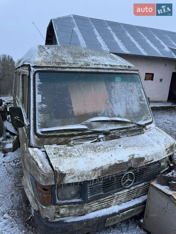 Микроавтобус Mercedes-Benz T1 1996 в 