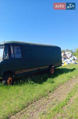 Вантажний фургон Mercedes-Benz T1 1986 в Ширяєвому