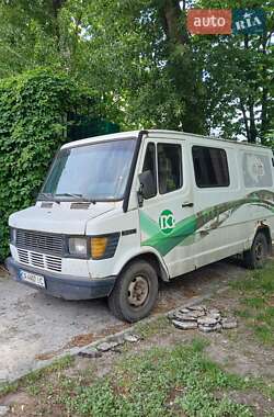 Мікроавтобус Mercedes-Benz T1 1994 в 
