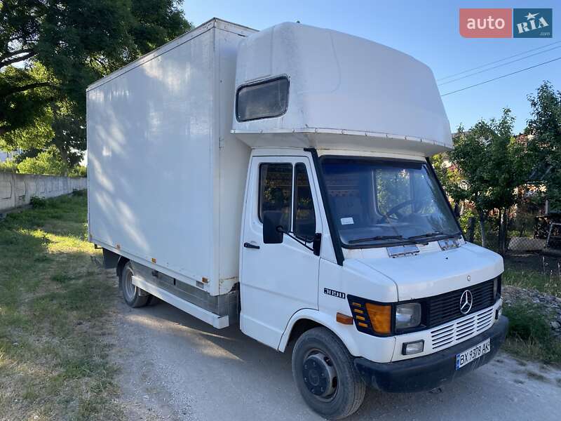 Mercedes-Benz T1 1992
