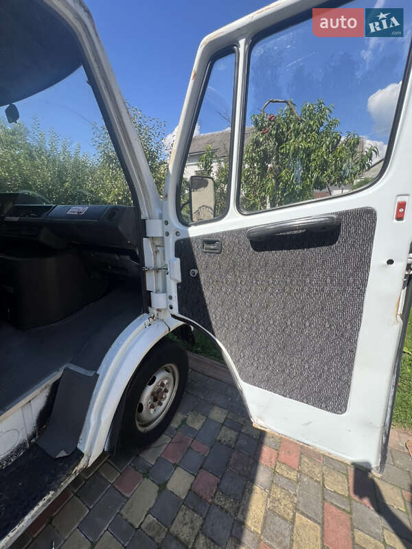 Микроавтобус Mercedes-Benz T1 1994 в Тернополе