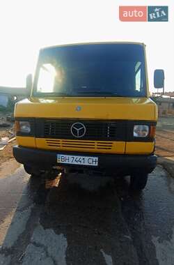 Грузовой фургон Mercedes-Benz T1 1987 в Белгороде-Днестровском