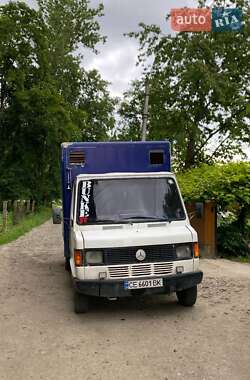Для перевозки животных Mercedes-Benz T1 1989 в 