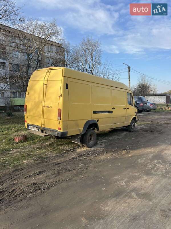 Другие автобусы Mercedes-Benz T1 1995 в Болграде