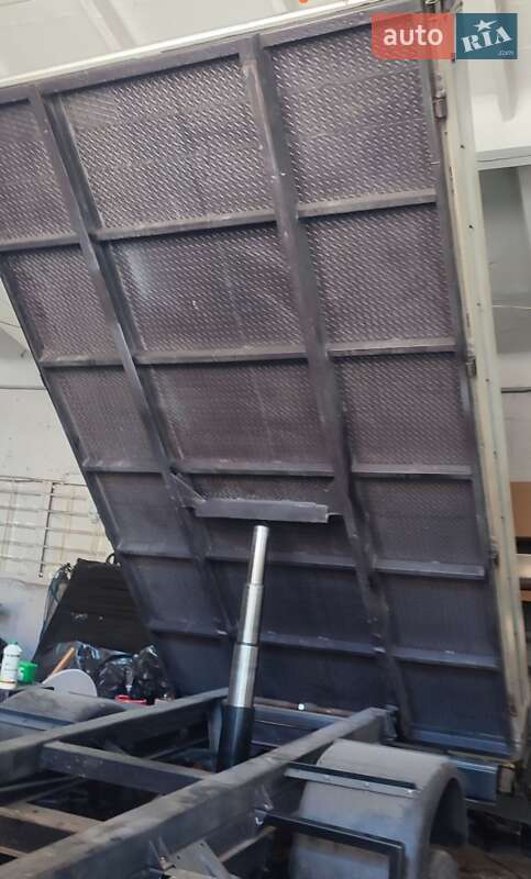 Кран-маніпулятор Mercedes-Benz T1 1994 в Хмельницькому