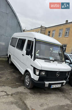 Грузопассажирский фургон Mercedes-Benz T1 1994 в Киеве