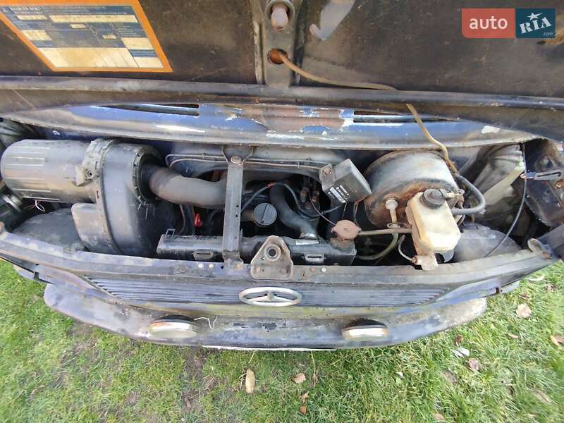 Вантажопасажирський фургон Mercedes-Benz T1 1993 в Старому Самборі фото 9 Вантажопасажирський фургон Mercedes-Benz T1 1993 в Старому Самборі