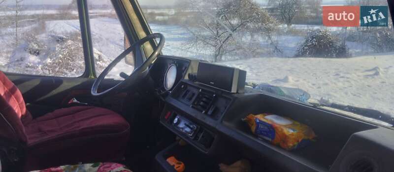 Эвакуатор Mercedes-Benz T1 1991 в Чигирине