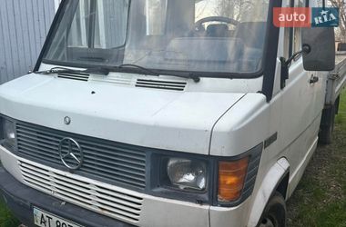 Борт Mercedes-Benz T1 1993 в Калуші