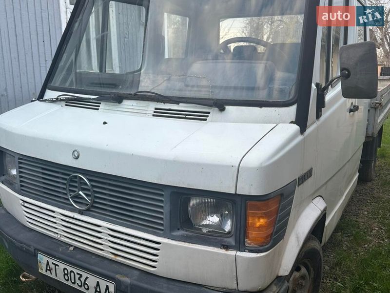 Mercedes-Benz T1 1993