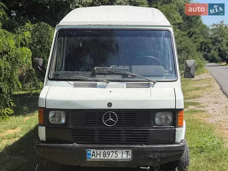 Mercedes-Benz T1 1991
