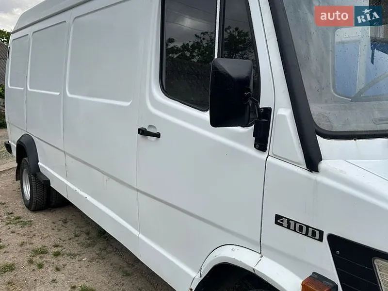Mercedes-Benz T1 1994