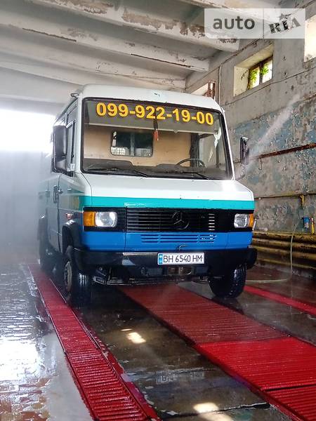 Вантажний фургон Mercedes-Benz T2 1988 в Одесі