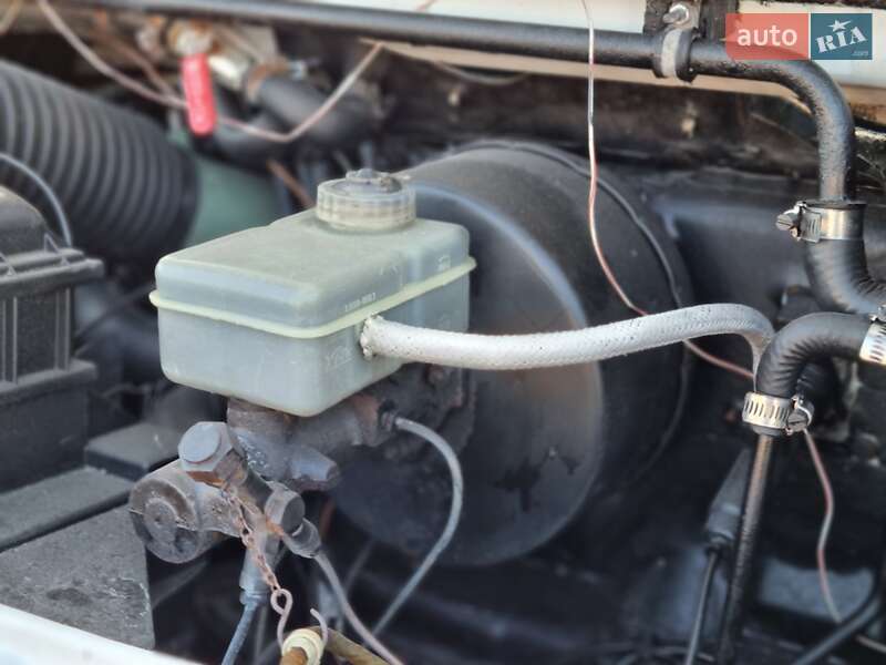 Грузовой фургон Mercedes-Benz T2 1996 в Ровно