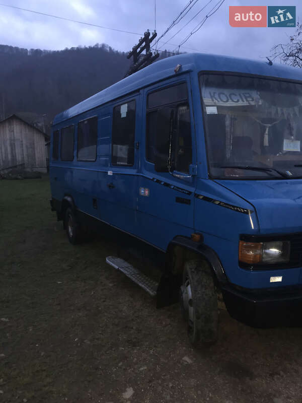 Мікроавтобус Mercedes-Benz T2 1992 в Косові