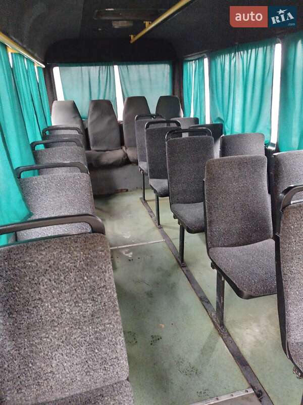 Приміський автобус Mercedes-Benz T2 1996 в Івано-Франківську