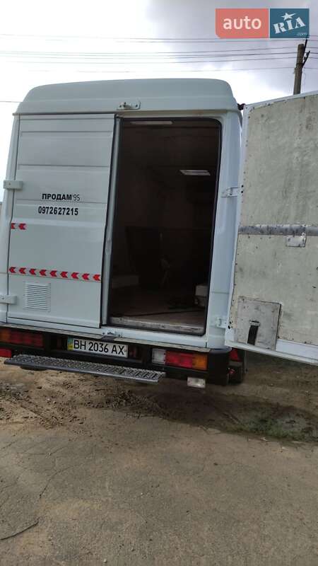 Микроавтобус Mercedes-Benz T2 1995 в Киеве