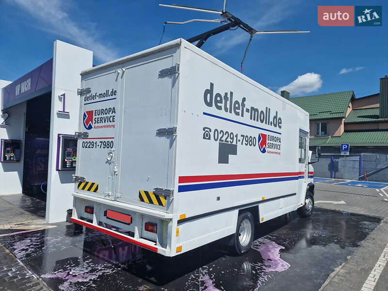 Грузовой фургон Mercedes-Benz T2 1996 в Ровно