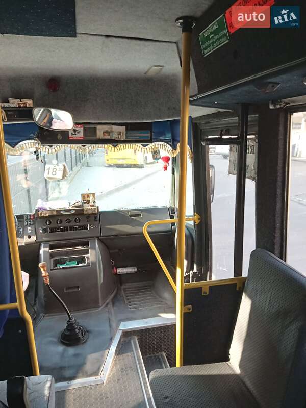 Туристический / Междугородний автобус Mercedes-Benz T2 1996 в Коломые