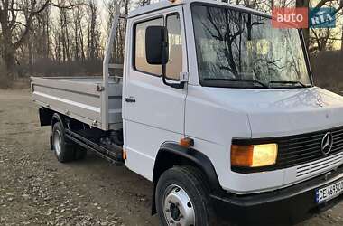 Грузовой фургон Mercedes-Benz T2 1993 в Черновцах