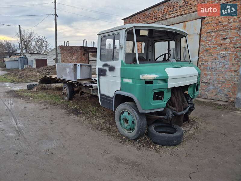 Евакуатор Mercedes-Benz T2 1986 в Чернігові