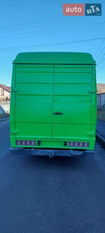 Вантажопасажирський фургон Mercedes-Benz T2 1995 в Дунаївцях