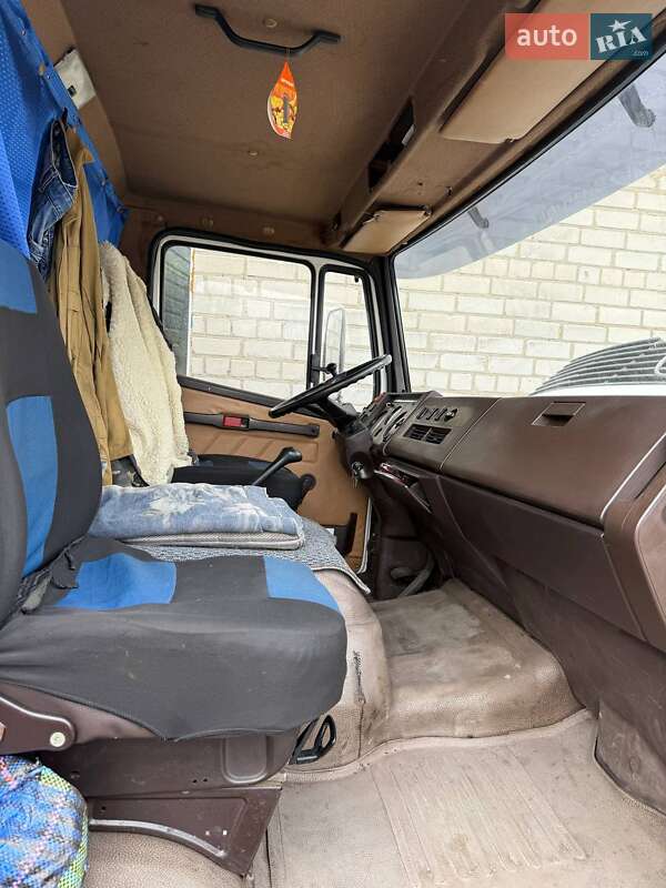 Грузовой фургон Mercedes-Benz T2 1988 в Краснопавловке