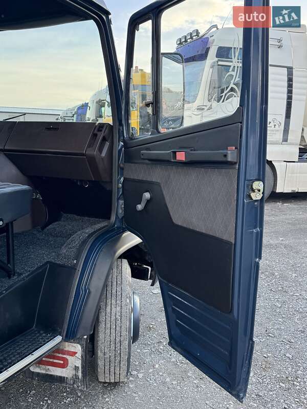 Эвакуатор Mercedes-Benz T2 1987 в Хмельницком фото 5 Эвакуатор Mercedes-Benz T2 1987 в Хмельницком