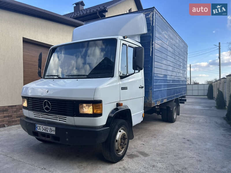 Mercedes-Benz T2 1988