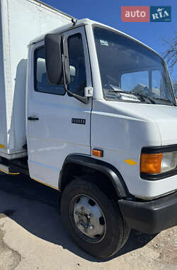 Грузовой фургон Mercedes-Benz T2 1996 в 