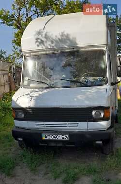 Вантажний фургон Mercedes-Benz T2 1995 в 