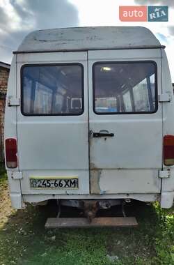 Микроавтобус Mercedes-Benz T2 1989 в 