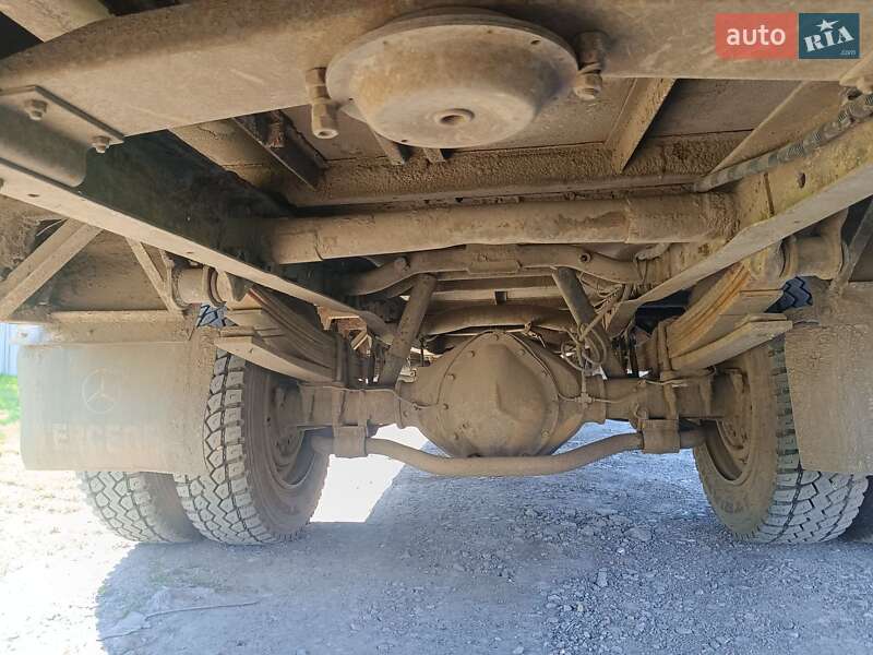 Грузовой фургон Mercedes-Benz T2 1990 в Николаеве