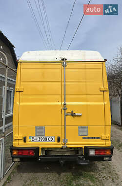 Вантажний фургон Mercedes-Benz T2 1996 в 