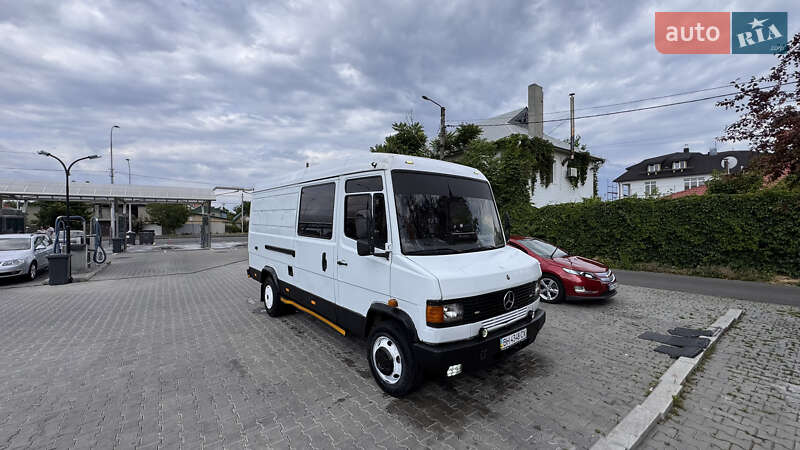 Вантажний фургон Mercedes-Benz T2 1995 в Одесі