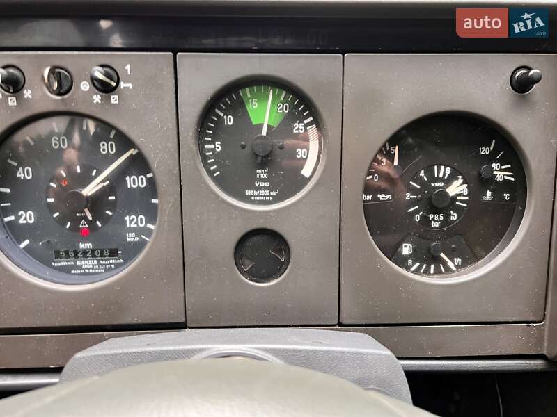 Mercedes-Benz T2 1995