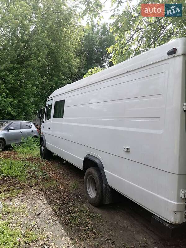 Микроавтобус Mercedes-Benz T2 1992 в Киеве фото Микроавтобус Mercedes-Benz T2 1992 в Киеве