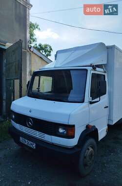 Вантажний фургон Mercedes-Benz T2 1993 в Чернівцях