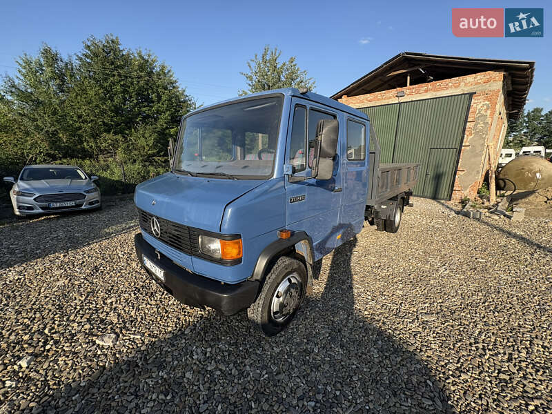 Mercedes-Benz T2 1993
