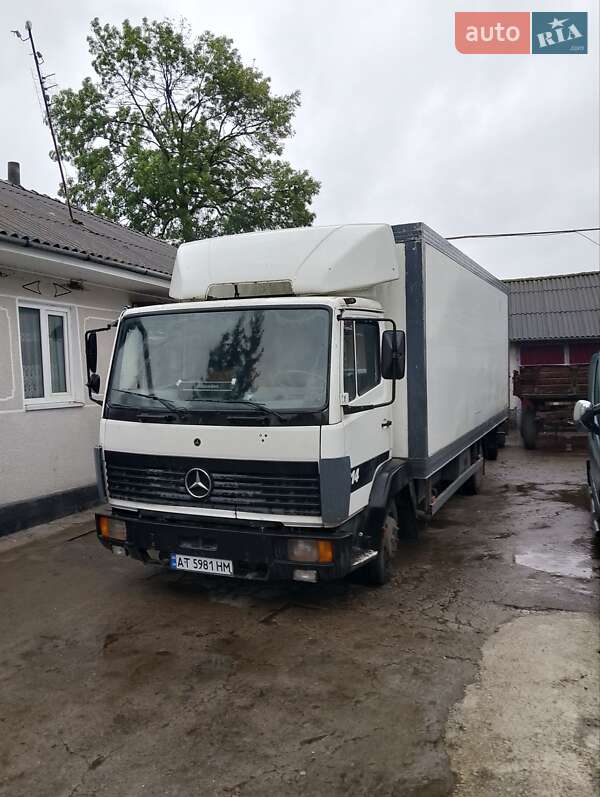Mercedes-Benz T2 1996 Mercedes-Benz T2 1996