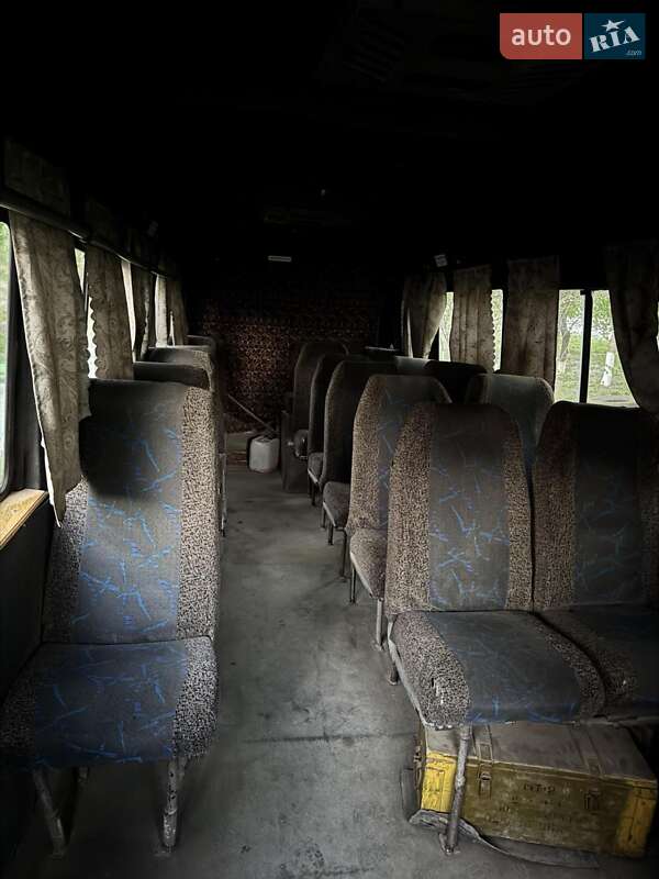 Приміський автобус Mercedes-Benz T2 1994 в Дунаївцях