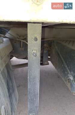 Грузовой фургон Mercedes-Benz T2 1997 в  фото 12 Грузовой фургон Mercedes-Benz T2 1997 в