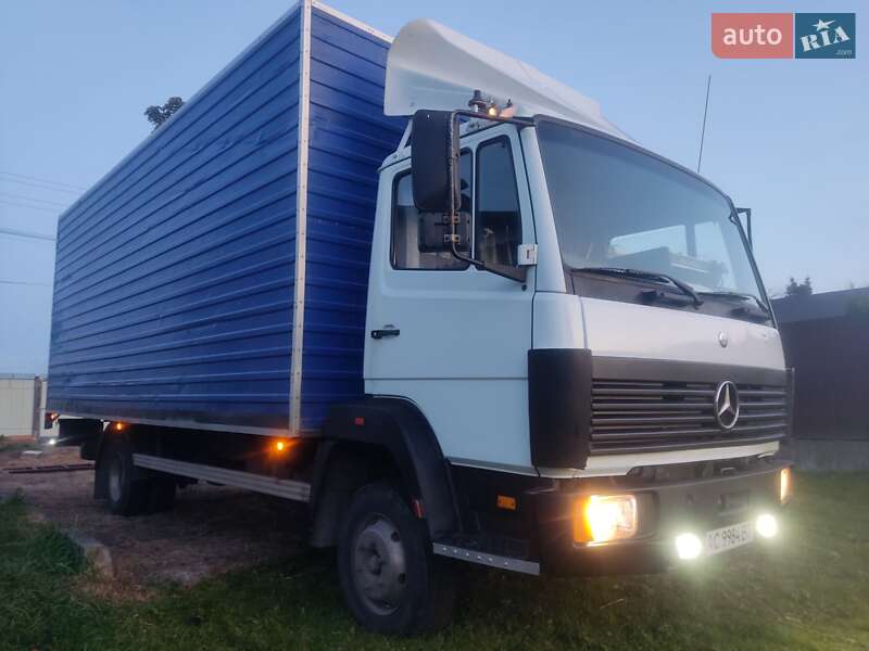 Грузовой фургон Mercedes-Benz T2 1997 в Любомле