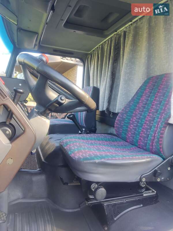 Грузовой фургон Mercedes-Benz T2 1997 в Любомле