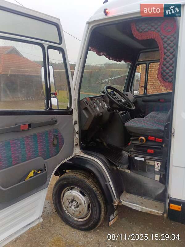Грузовой фургон Mercedes-Benz T2 1994 в Коломые