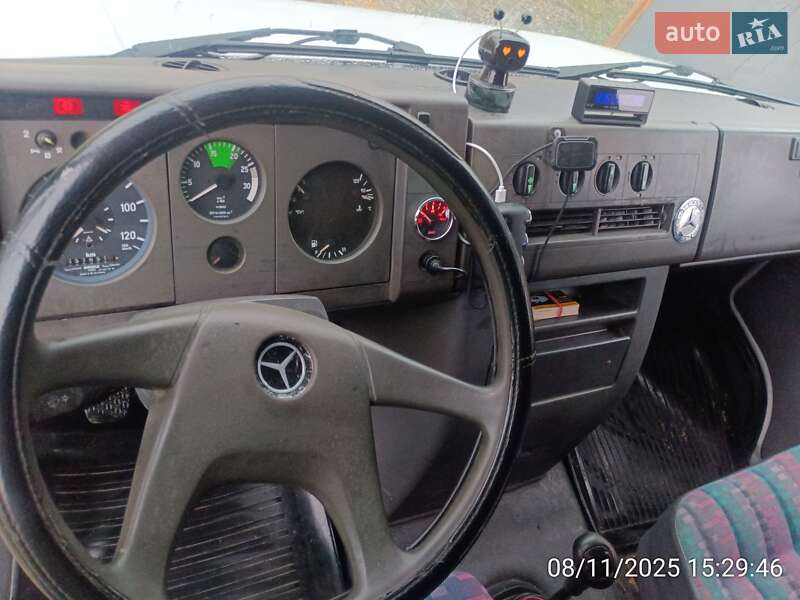 Грузовой фургон Mercedes-Benz T2 1994 в Коломые
