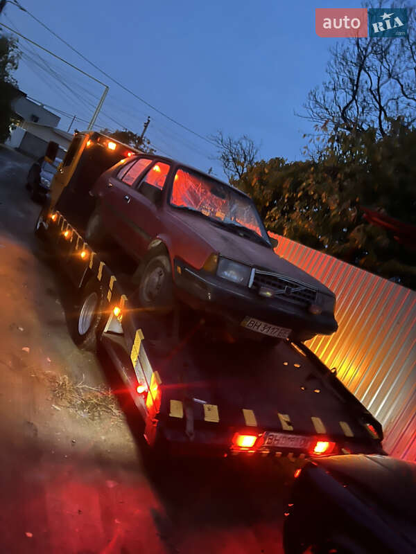 Эвакуатор Mercedes-Benz T2 1974 в Одессе