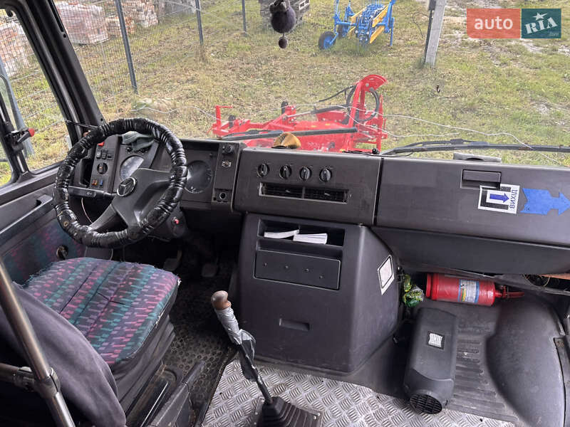 Городской автобус Mercedes-Benz T2 1995 в Золочеве фото 8 Городской автобус Mercedes-Benz T2 1995 в Золочеве