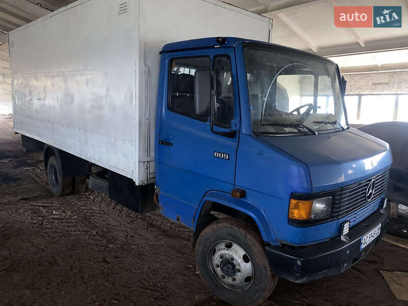 Вантажний фургон Mercedes-Benz T2 1987 в Шацьку фото 2 Вантажний фургон Mercedes-Benz T2 1987 в Шацьку