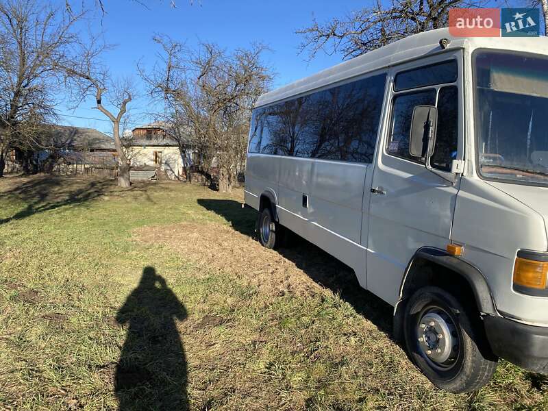 Mercedes-Benz T2 1996